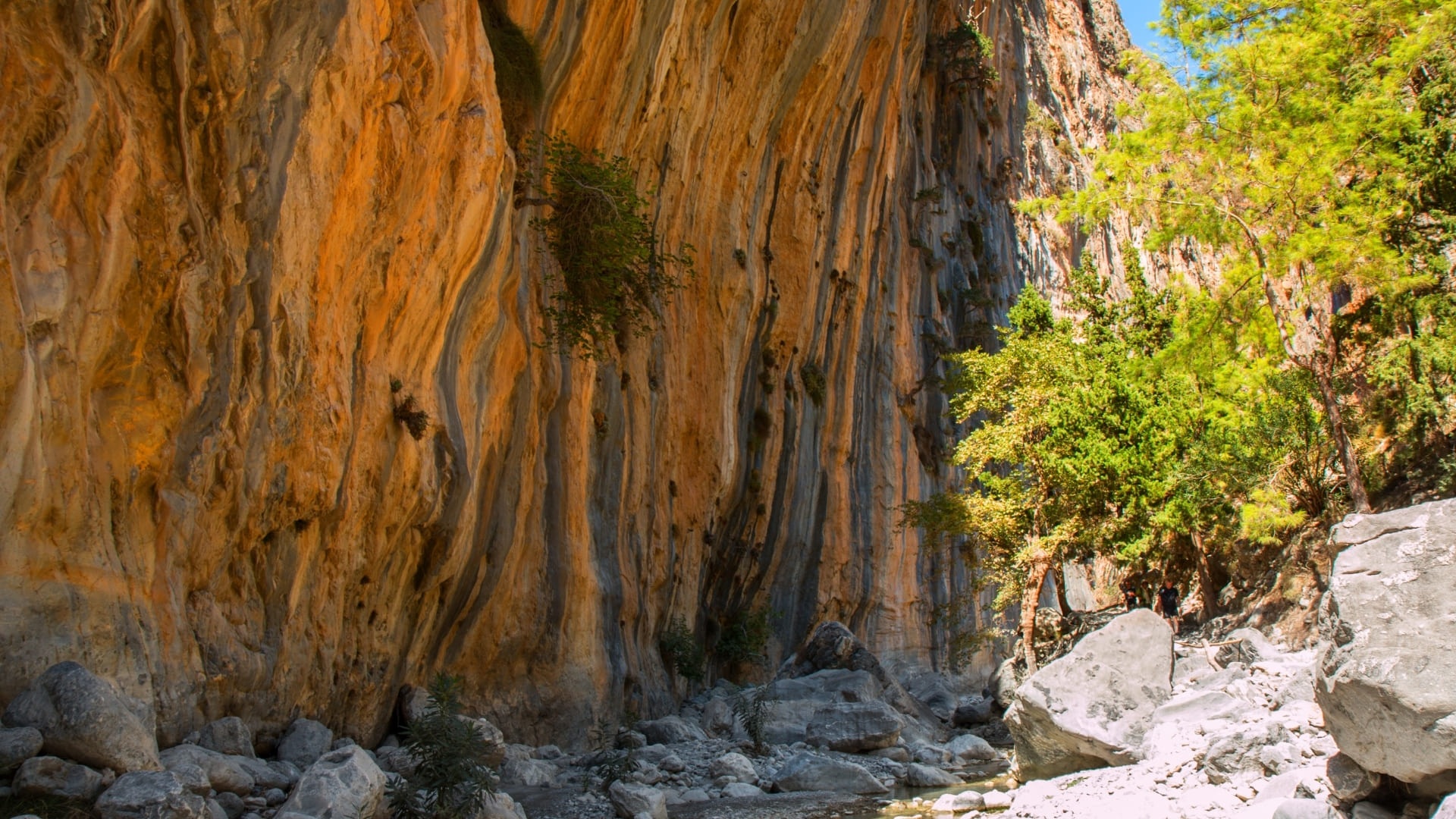 Hiking adventures in Samaria Gorge